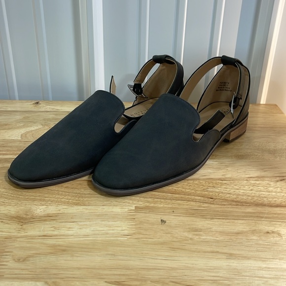 Journee Collection Womens Shoes Size 11 - Picture 2 of 6